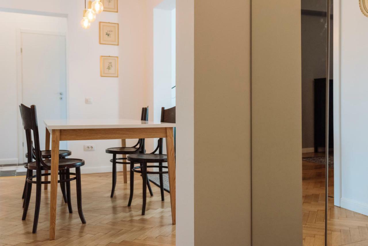 Brezoianu Spacious Flat Bukarest Exterior foto
